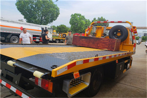 柯坪附近拖车电话号码服务